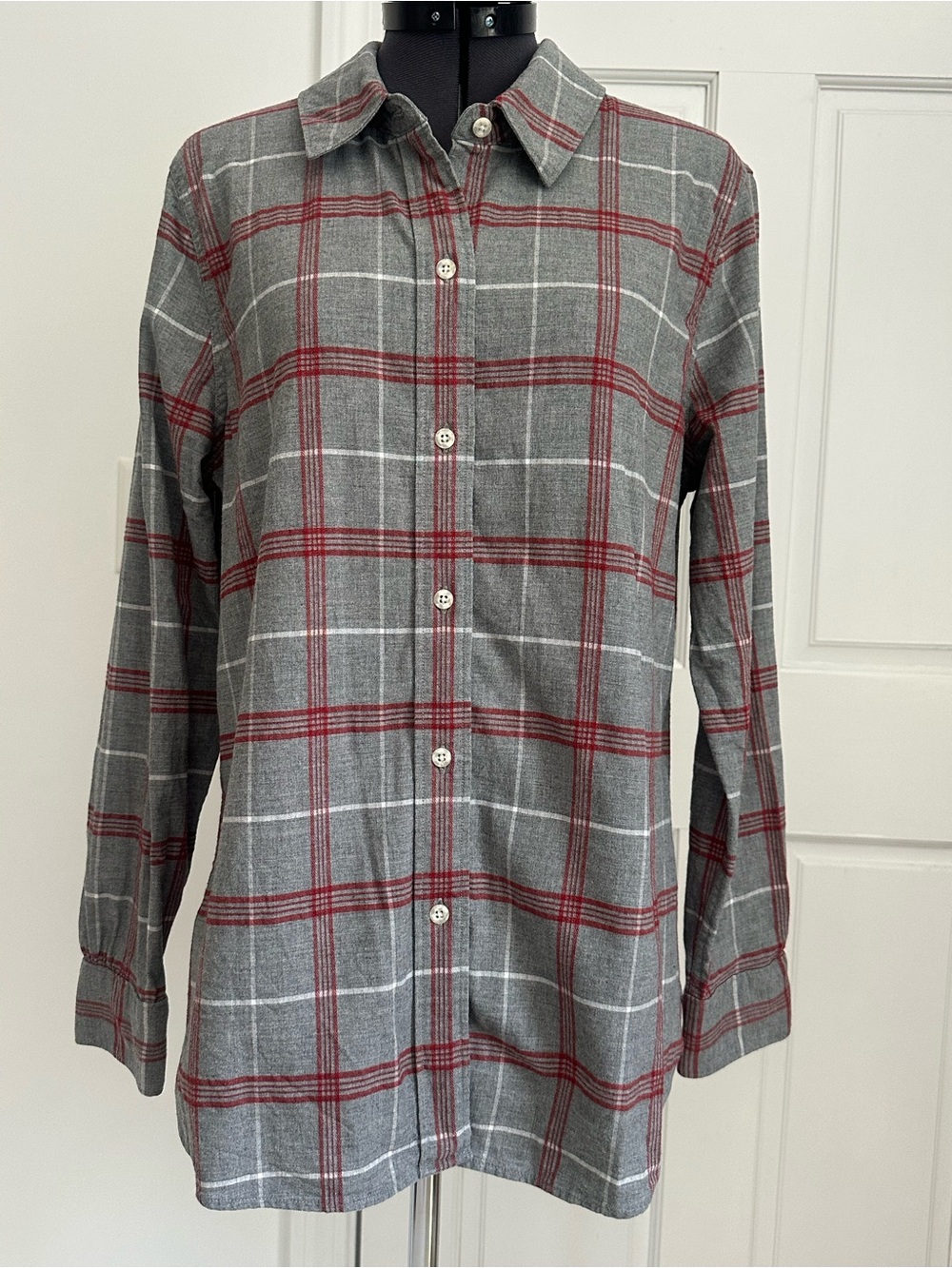 Faherty Gray Plaid Button-Up Shirt with Red Stripes